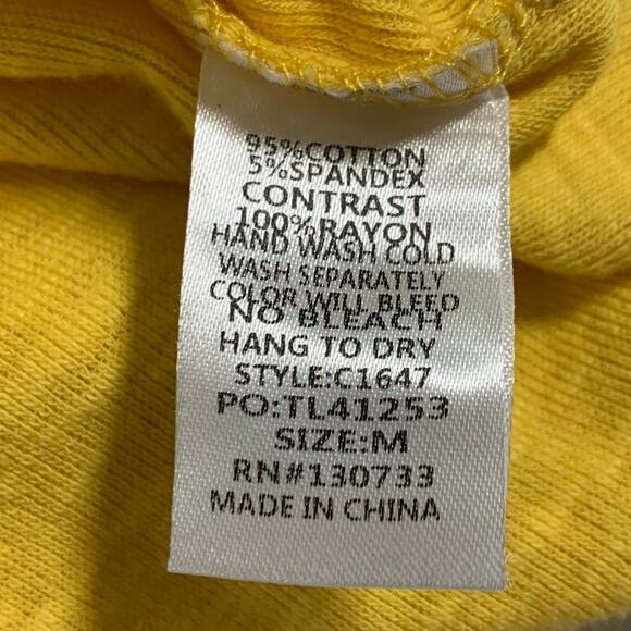 Umgee M Womens Mixed Media Floral Sleeve Top Butter Yellow - Picture 8 of 8